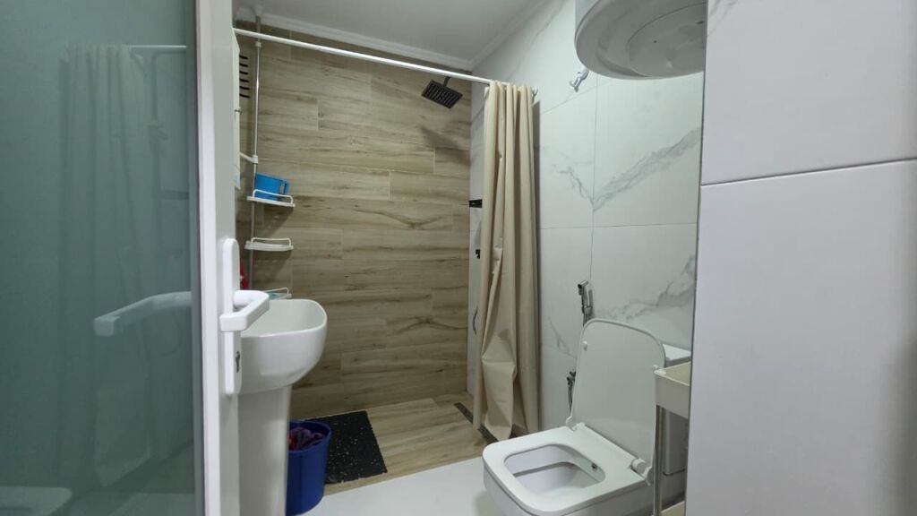 Apartment for Rent, 9 Floors