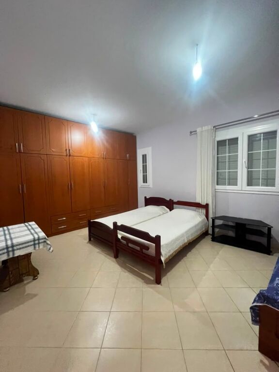 PRIVATE HOUSE FOR SALE IN THE CESMA E FERRES AREA, DURRES