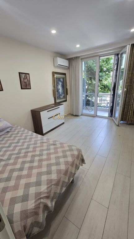 RRUGA E DURRESIT, APARTAMENT PER QERA 2+1