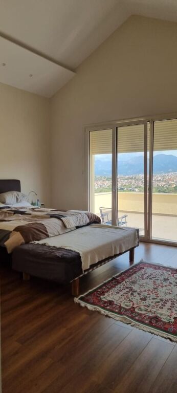 🏡 JEPET ME QIRA VILË LUKSOZE – TEG