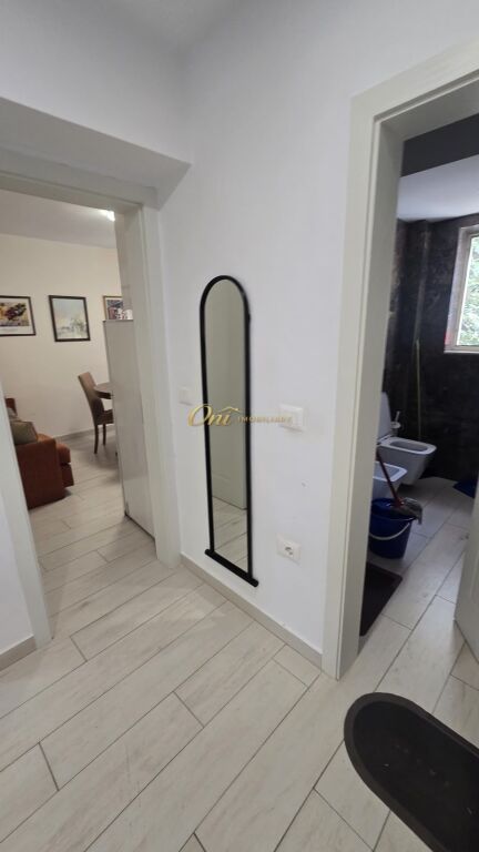 RRUGA E DURRESIT, APARTAMENT PER QERA 2+1
