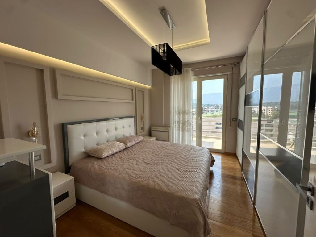 Shitet Apartament 2+1 , Liqeni Thate