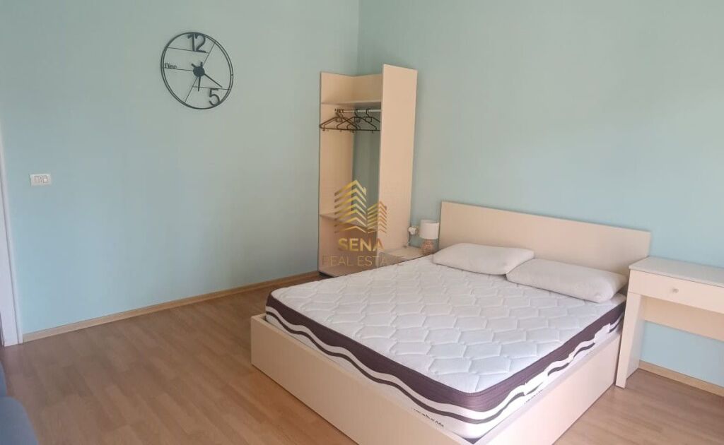Qira, Apartament 3+1+blk, Rruga e Barrikadave, 70.000 Lek/muaj