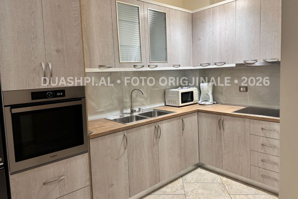 Modern apartment 110 m² with sea view and garage – Sarandë
