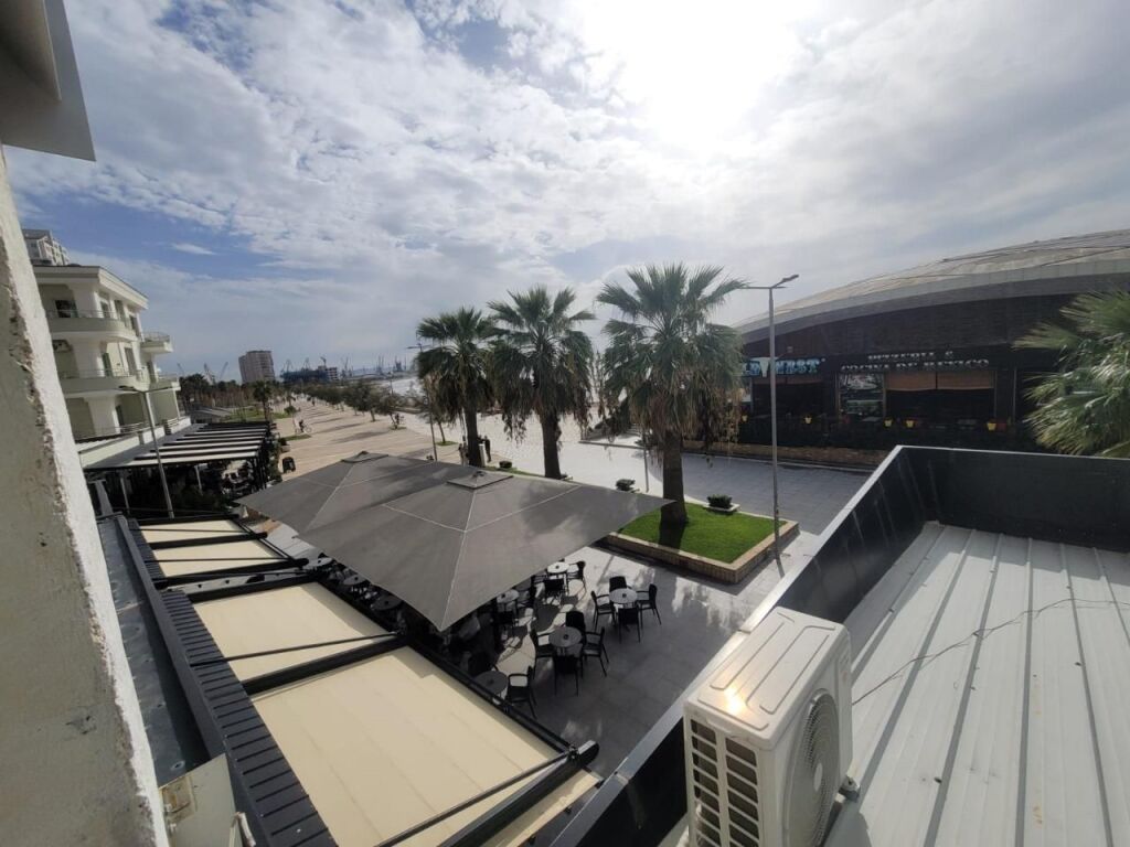 LOCALE COMMERCIALE IN VENDITA A VOLLGA DURRES