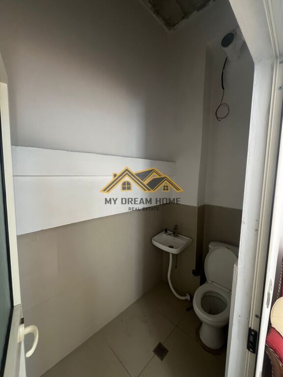 AMBIENT BIZNESI PER SHITJE SHKOZET DURRES