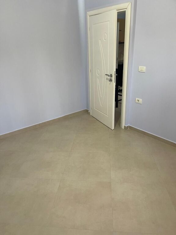Rent | Vilë 2 + 1 | Kamëz Municipality | 250 €/month