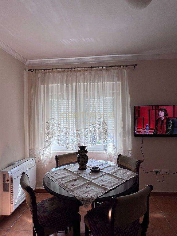 Appartamento 2+1 in Affitto, in Via Elbasan