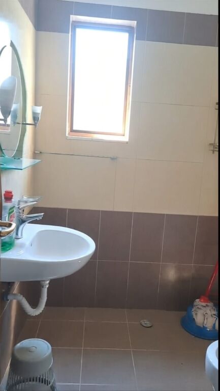 Affitto | Apartament 1 + 1 | Rruga Xhebrahimi | 350 €/mese
