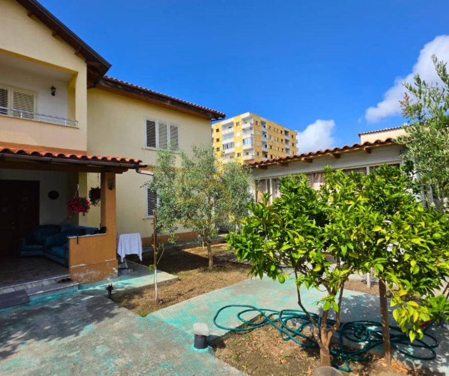 SHITET VILË – PLAZH, LAGJJA 13, DURRËS