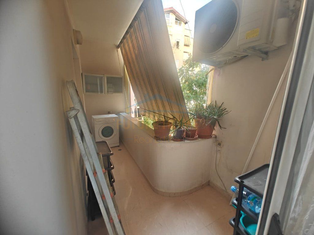 Qera, Apartament 2+1+2+Post Parkim, Xhamlliku, Tiranë