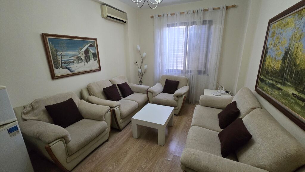 Appartamento 2+1 in Affitto – Di fronte a Tajvani