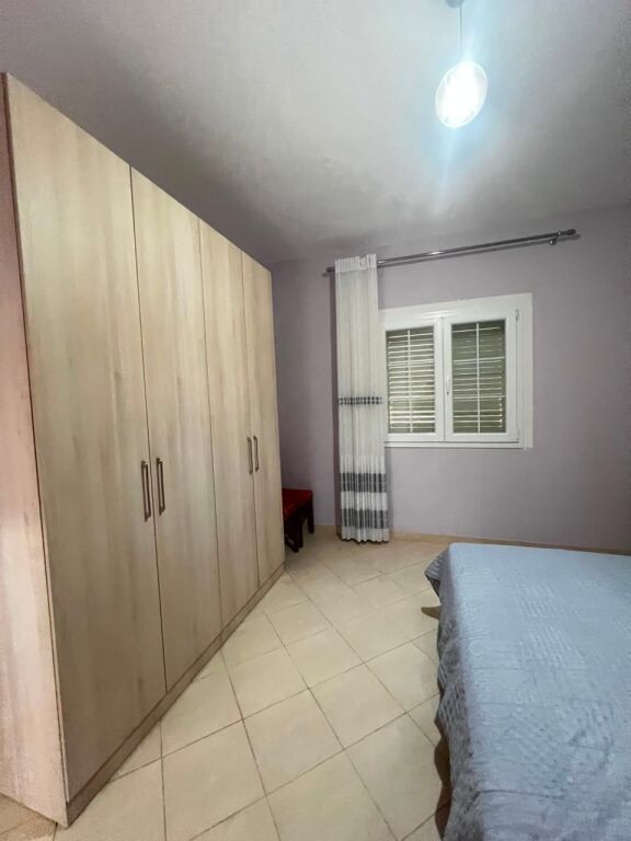 PRIVATE HOUSE FOR SALE IN THE CESMA E FERRES AREA, DURRES