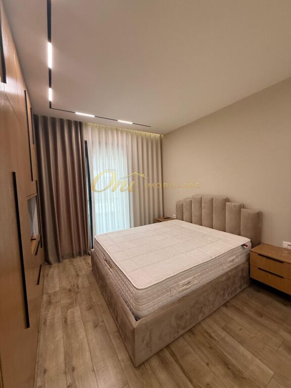 LIQENI I THATE, APARTAMENT PER QERA 2+1+2+POST PARKIMI