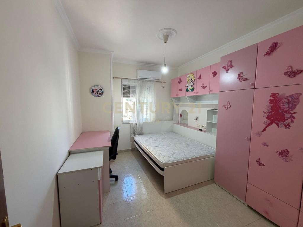 IN VENDITA, APPARTAMENTO 2+1 VICINO ALLA SCUOLA DI BALLETTO
