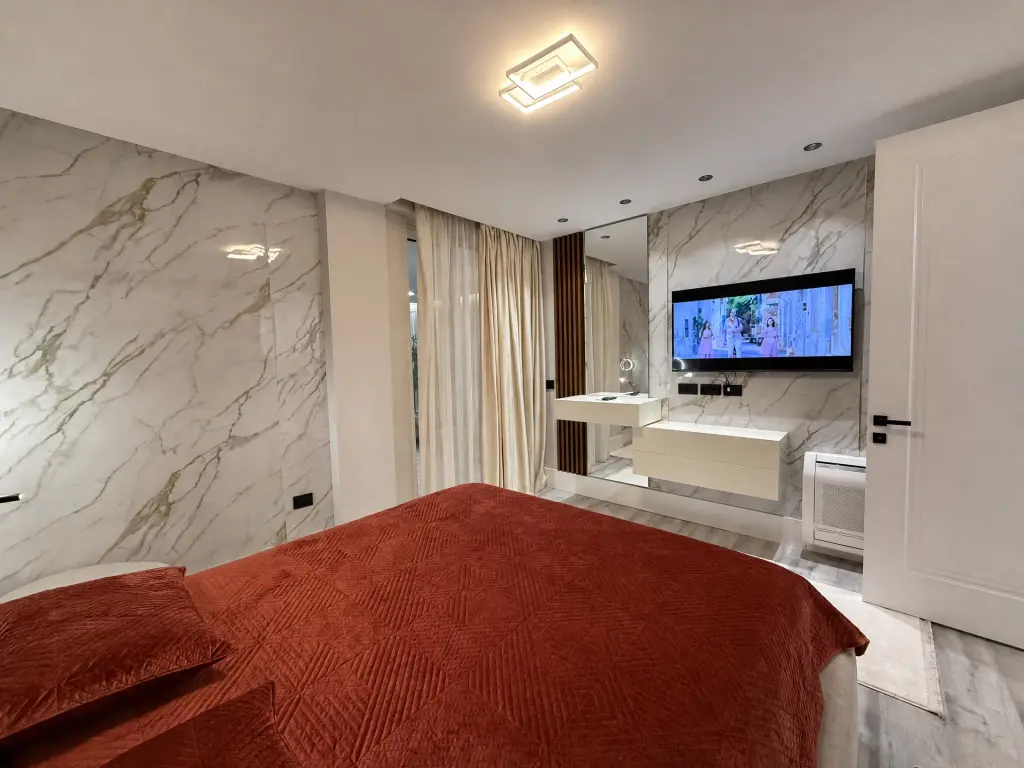 Jepet me qira apartament ne Bllok