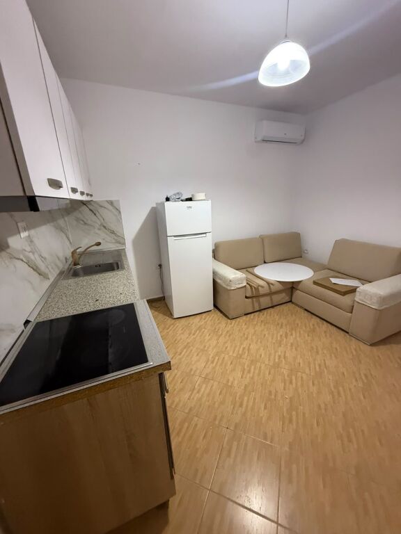 Jepet me qera apartamenti 1+1