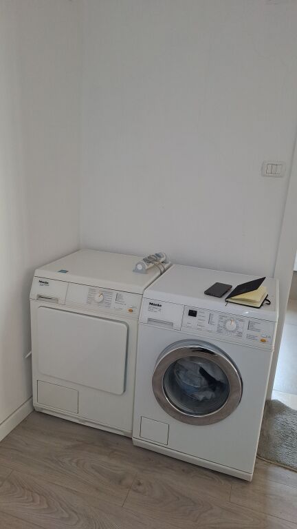 Apartament 2+1 📍 Rruga e Kavajes