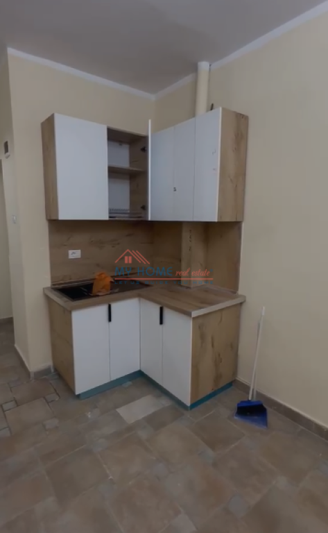 Appartamento 1+1 in vendita Brryli Tirane