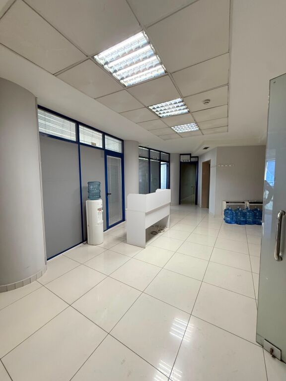 Office for rent at Selvia !