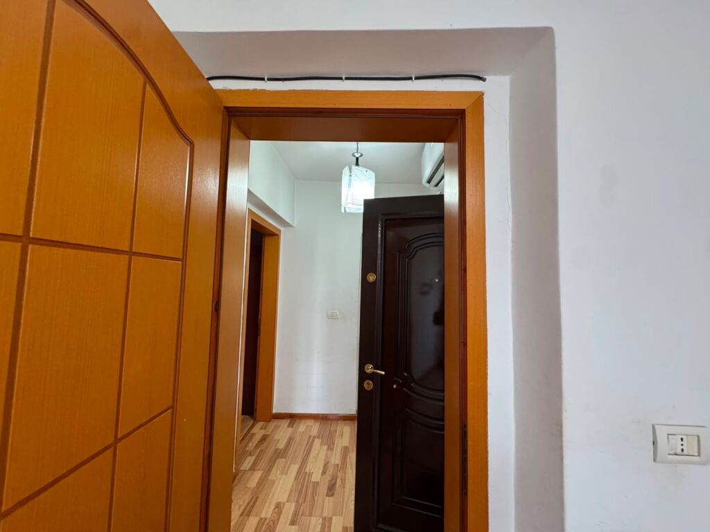 Apartament per shitje 2+1 prane Harry Fultz