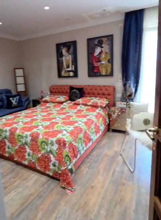 Apartment 2+1+2+ separate kitchen for rent at the Twin Towers, Pyramid, Etc, former Blloku.