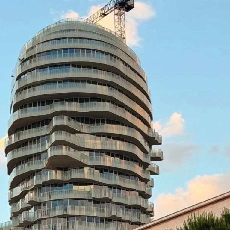 🏙️ APARTAMENTE EKSKLUZIVE PËR SHITJE – TIRANA’S ROCK ✨