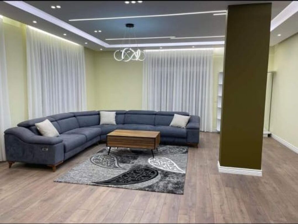 Rent | Vilë 3 + 1+2 | Kodra E. Priftit | 800 €/month