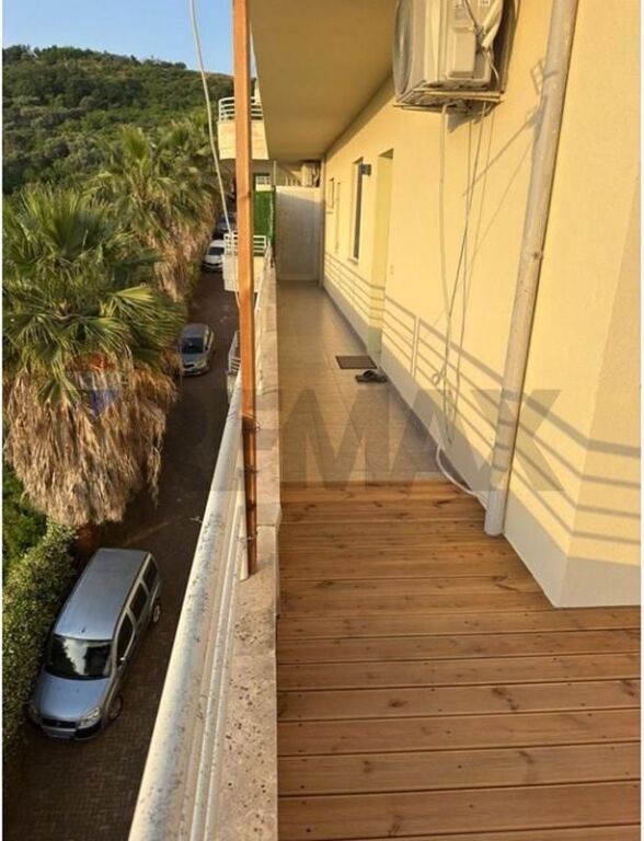Apartament - Për Shitje - Shkëmbi i Kavajës, Durrës