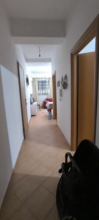 Shitet apartament 1+1 tek Irfan Tomini praneUnazes se Madhe  ID 5477