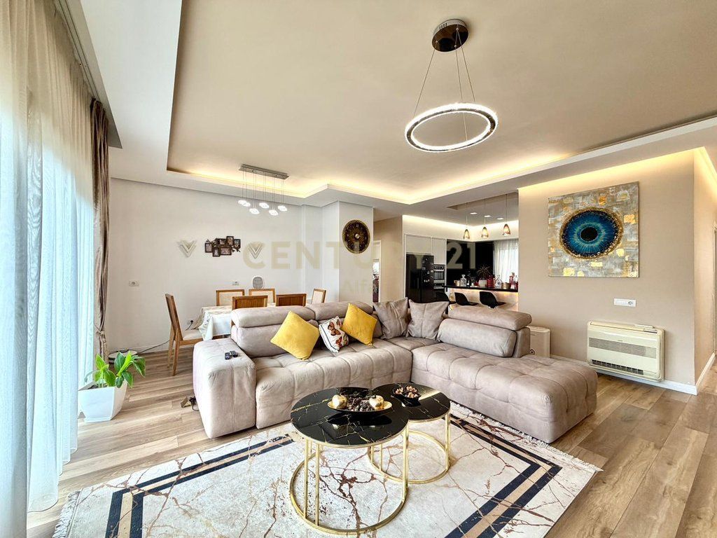 SHESIM, APARTAMENT PREMIUM 2+1+2 me POST PARKIMI, LIQENI I THATE‼️