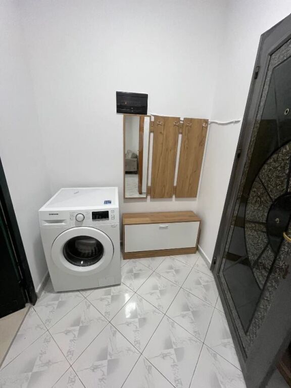 Jepet me qera apartamenti 1+1