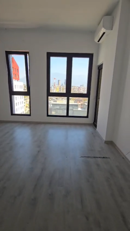 ✨Zyrë me qira – Kompleksi Square 21 ✨70 m²
