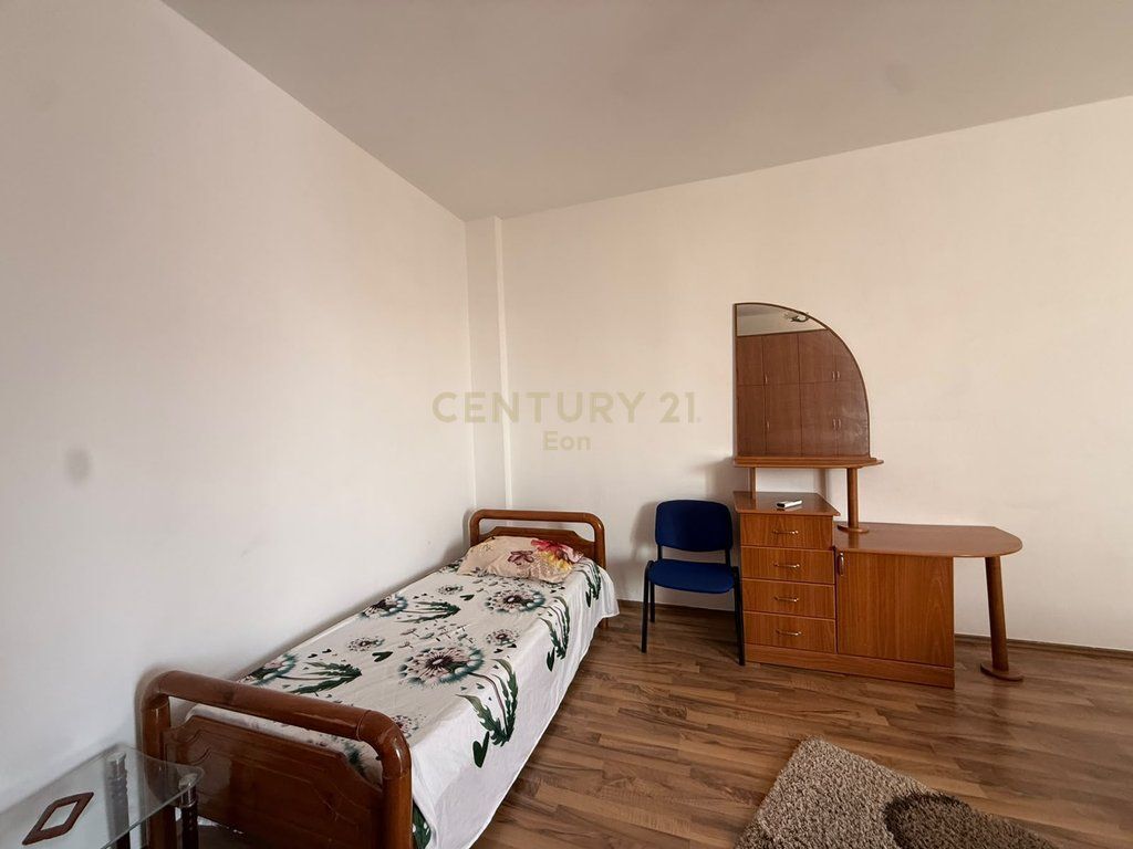Apartament 1+1 Me Qira në Ish Rajoni i Policisë, Durrës !