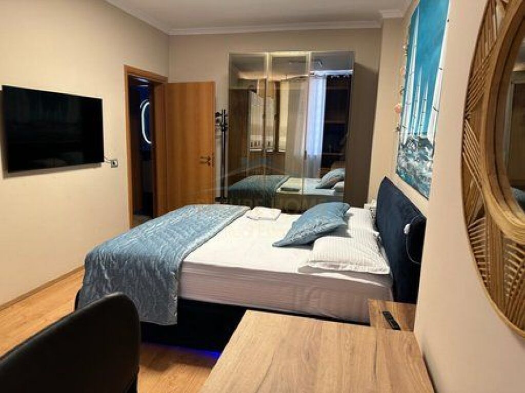 Qera, Apartament 2+1, Pazari i Ri, Tiranë