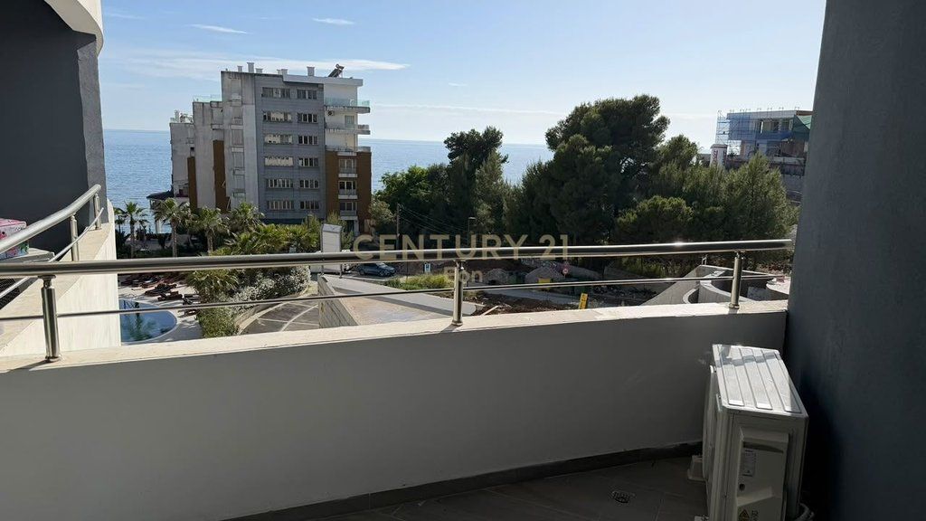 Apartament luksoz 2+1+2+Garazh per qira tek White Hill Residence!