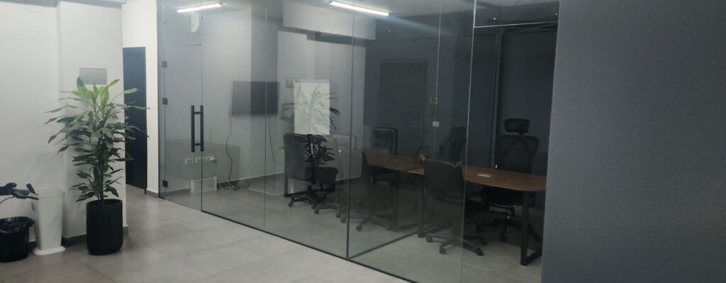 Ufficio in affitto presso il Complesso Halili