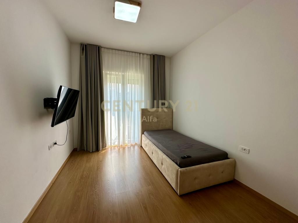 QIRA, APARTAMENT 3+1+3 me POST PARKIMI NE NJE NGA REZIDENCAT ME TE MIRA NE ZONEN E LIQENIT TE THATE❗️