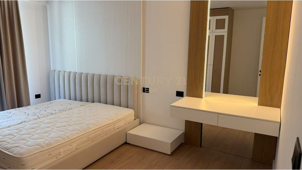 Apartament luksoz 2+1+2+Garazh per qira tek White Hill Residence!