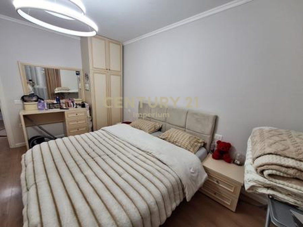 Apartament 1+1 për shitje në Yzberish