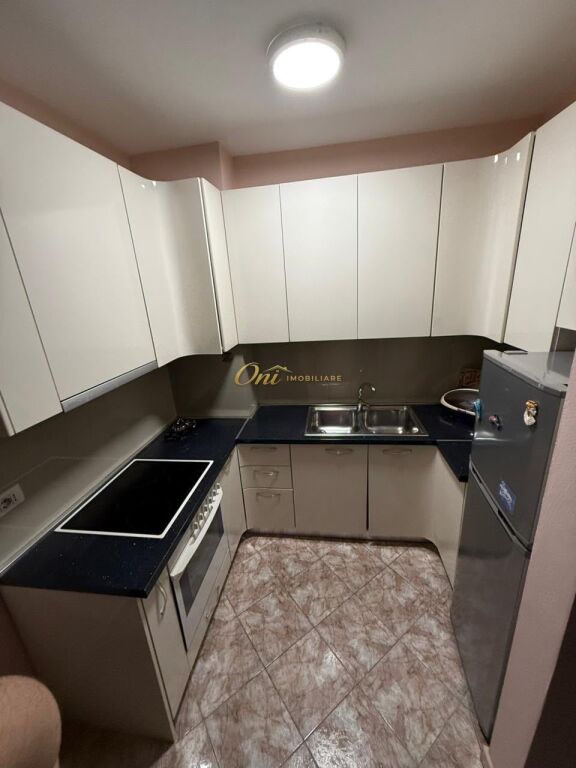 WILLSON SQUARE, APARTMENT FOR RENT 2+1
