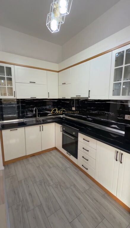 RRUGA E KAVAJES, APARTAMENT PER QERA 2+1