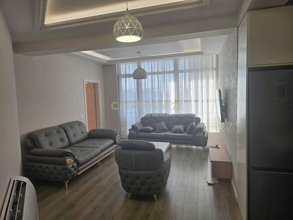JEPET ME QIRA APARTAMENT 3+1+2 – PËRBALLË DELIJORGJIT
