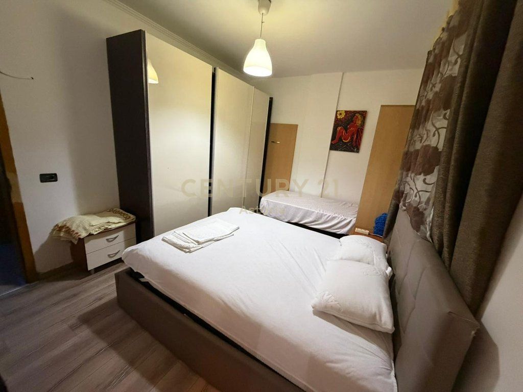 APARTAMENT 2+1 ME QIRA. SELITË-KODRA E DIELLIT.