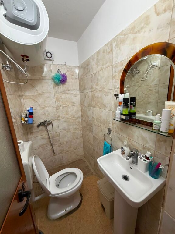 Rent | Apartament 1 + 1 | Rruga Siri Kodra | 500 €/month