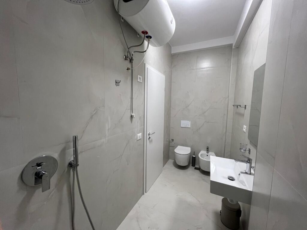 🏡 JEPET ME QIRA VILË – REZIDENCA ABA