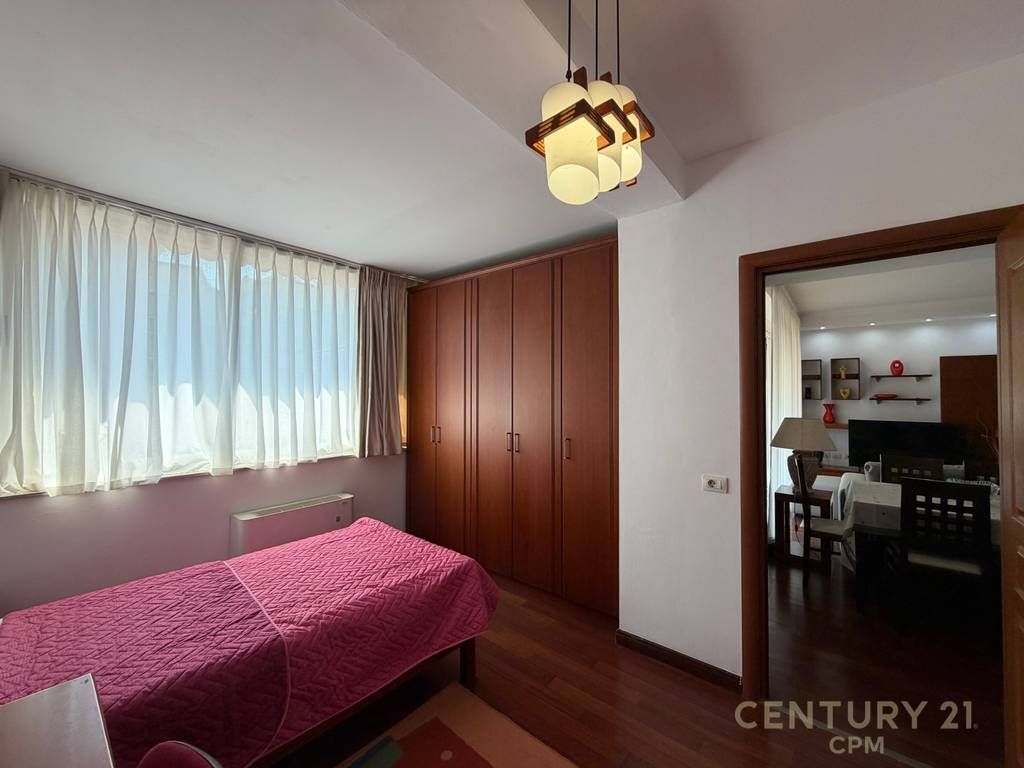 🏠 JEPET ME QIRA 2+1 ME PARKIM – RRUGA E ELBASANIT