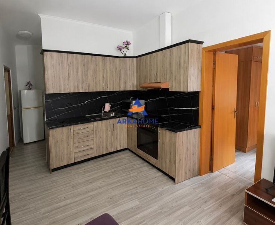 VENDESI APPARTAMENTO 2+1 "VIA THOMA GOXHAJ, YZBERISHT" 115.000 EURO