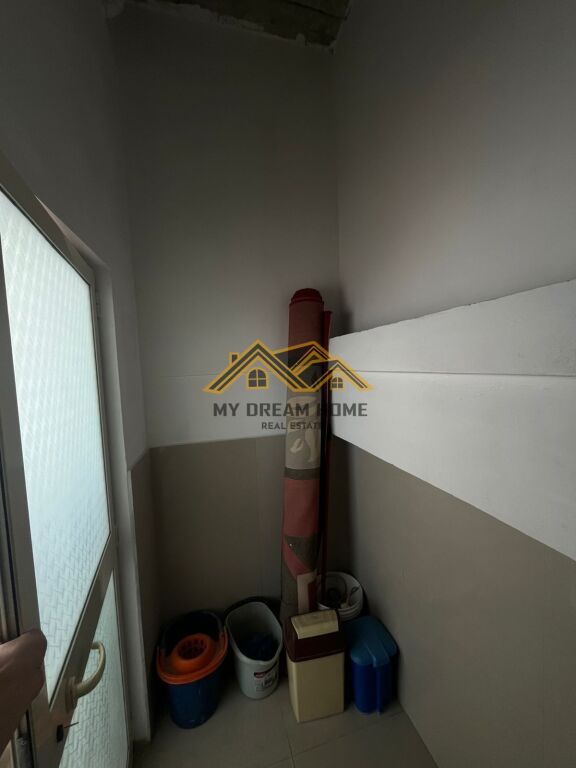 AMBIENT BIZNESI PER SHITJE SHKOZET DURRES