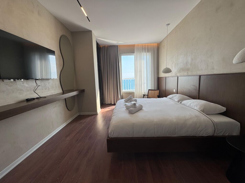 Jepet apartament me qera 1+1